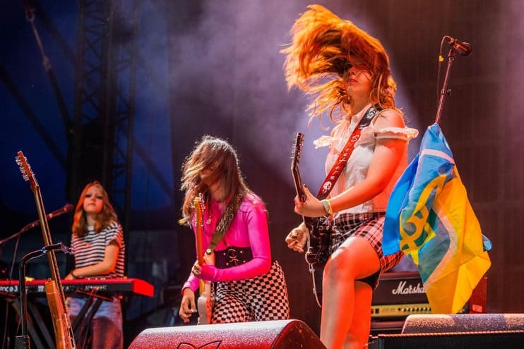 The Sixsters live onstage at Glastonbury, 2023. Photo credit: Guy Bell/Alamy Live News (licensed via Alamy)