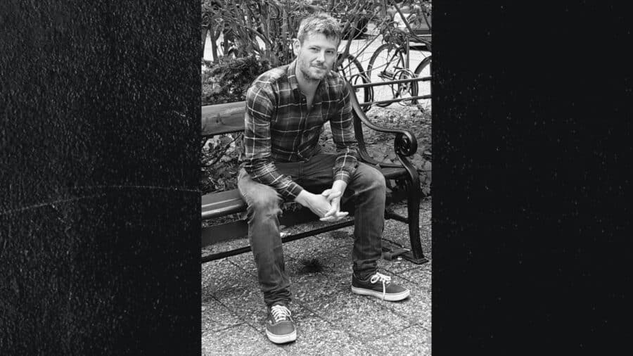 B&W photo of Thomas Charlie Pedersen from Floor Vinyl